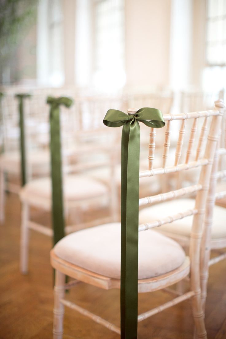 Adorable chair decoration ideas! - weddingfor1000.com simple bow