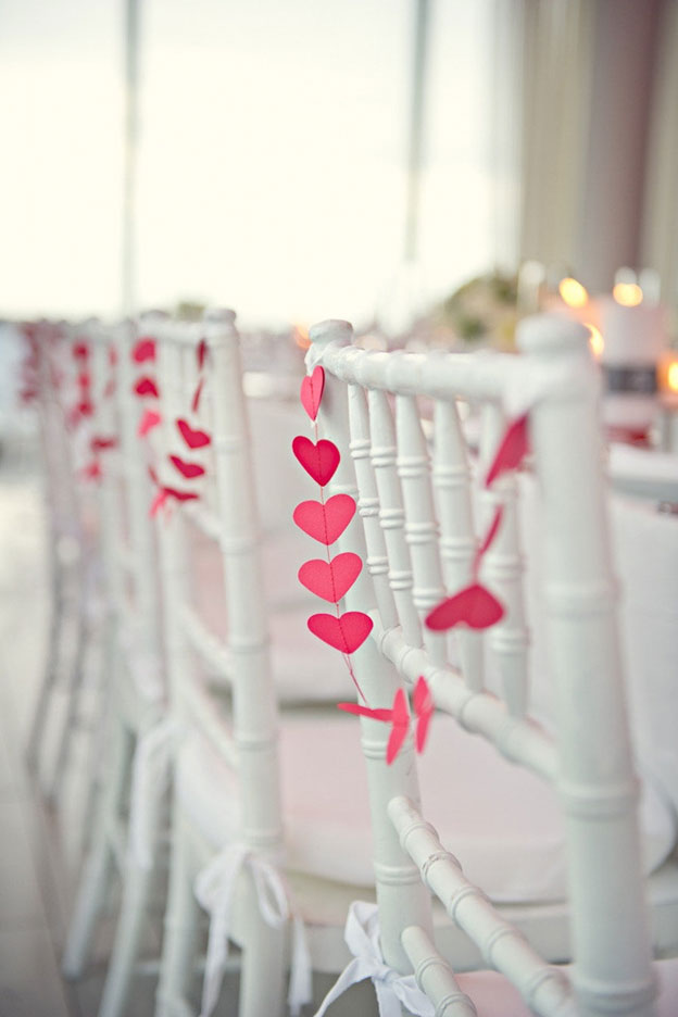 Adorable chair decoration ideas! - weddingfor1000.com