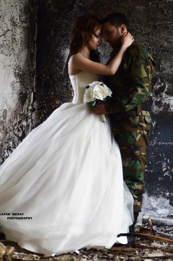 Syrian newlyweds