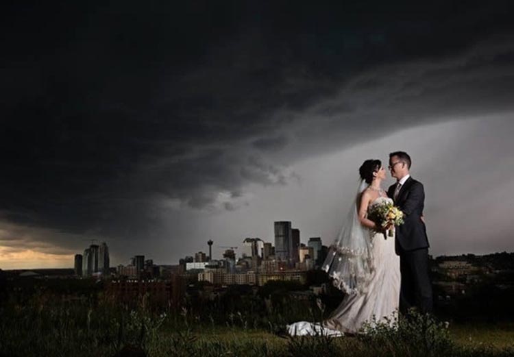 Look Great in Your Wedding Photos - Plan For Perfect Wedding Lighting - weddingfor1000.com