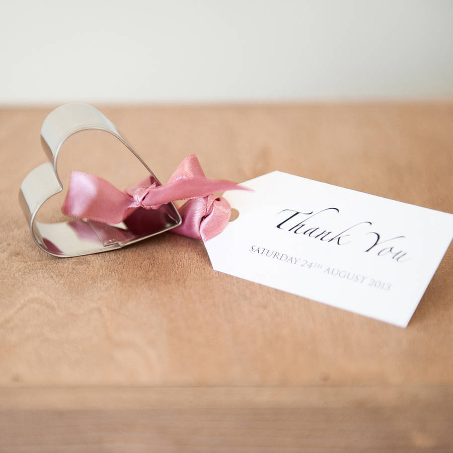 3 Wedding Favors That Don't Suck (for Your Guests or Your Budget) - weddingfor1000.com