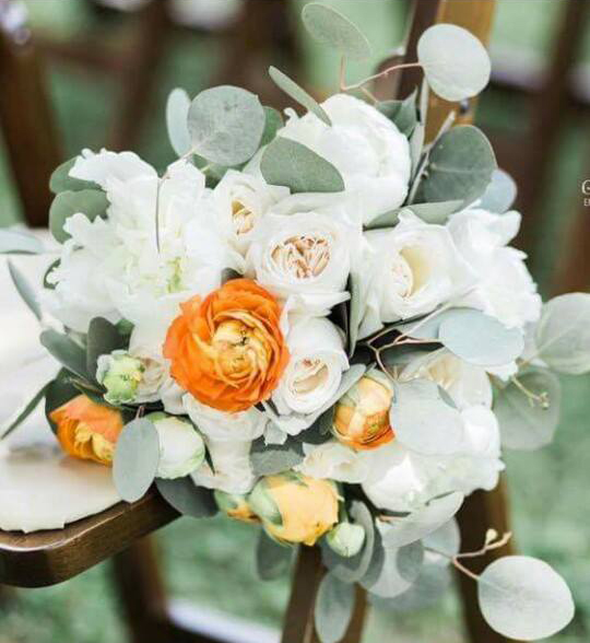 Carry Beautiful Affordable Wedding Flowers With These Florist Tips