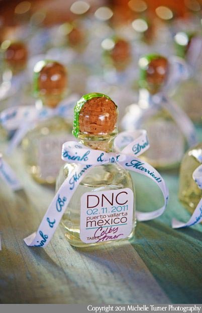 destination wedding favors