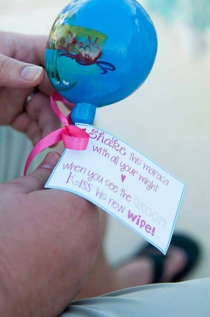 7 Awesome Destination Wedding Guest Favors Ideas - weddingfor1000.com